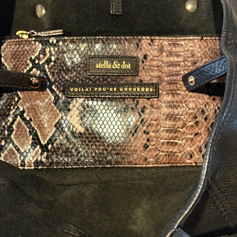 Stella & Dot Black Pebbled Leather Tote - Picture 3 of 4